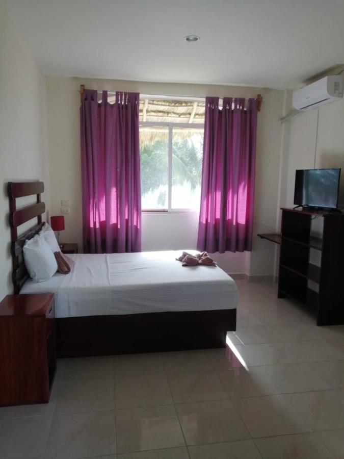 Porto Coral Hotel & Suites Четумаль Екстер'єр фото