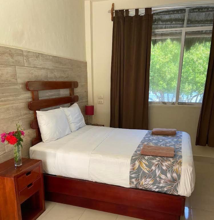 Porto Coral Hotel & Suites Четумаль Екстер'єр фото